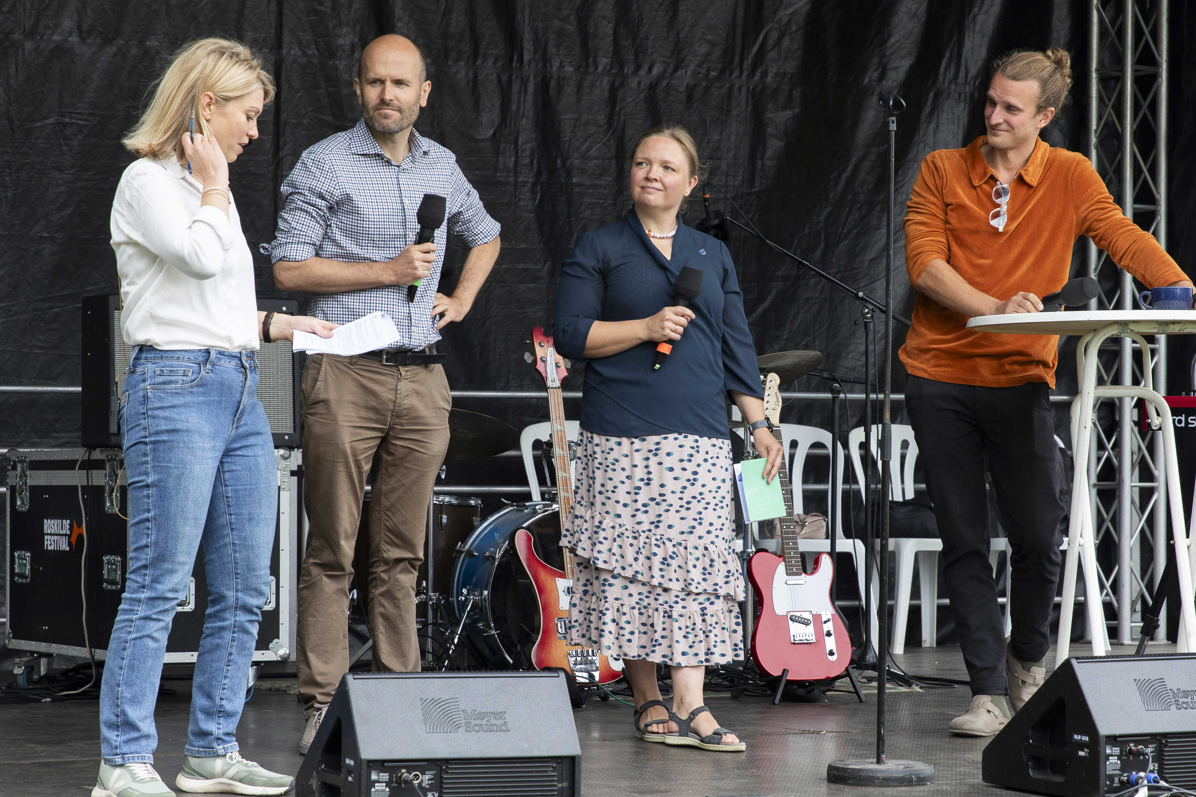 Direktør Lars Midtiby fra Danmarks Naturfredningsforening, Brøndbys borgmester Maja Højgaard og biolog Alexander Holm startede debatdagen på den store scene.
